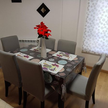 Apartament Piso Xunqueira Viveiro Zewnętrze zdjęcie